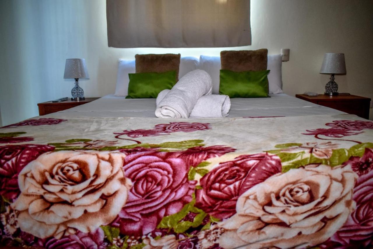 Hostal Palmas De Punta Cana F2 Пунта Кана Екстериор снимка